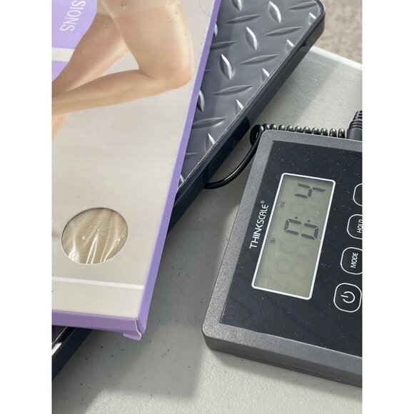 Silk Impressions Pantyhose Size Large Shimmer Sheer Beige 20 Denier 2 Pair NEW - Picture 6 of 6